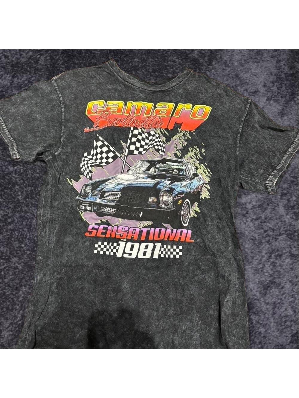 Black washed Camaro graphic shirt 🖤🏁